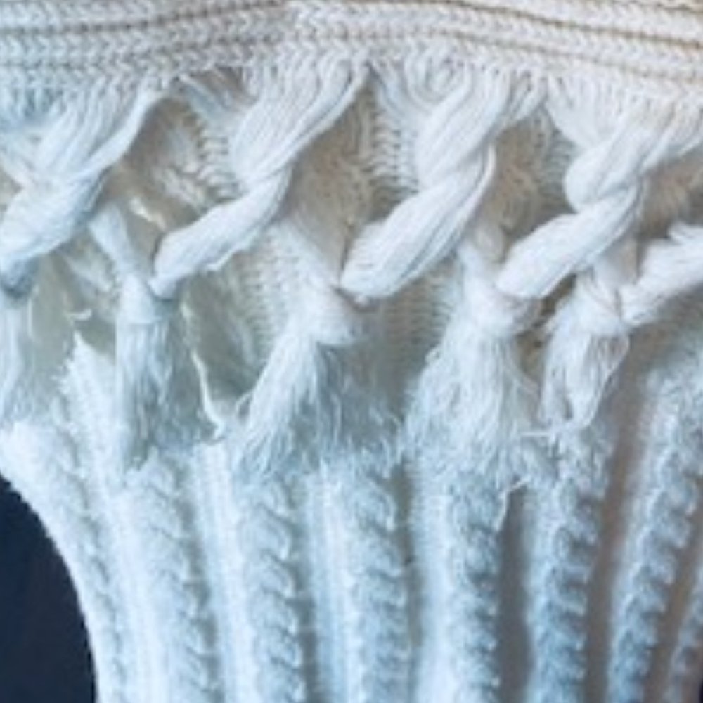 Sweater - Picture 6 of 9